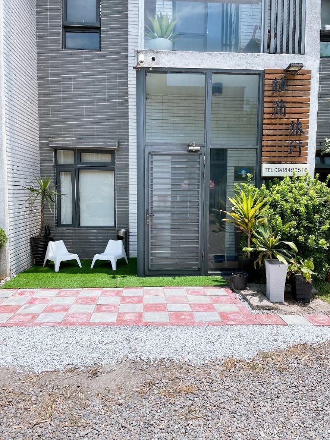 極簡旅行民宿 Simple Travel B&B Wujie Dış mekan fotoğraf